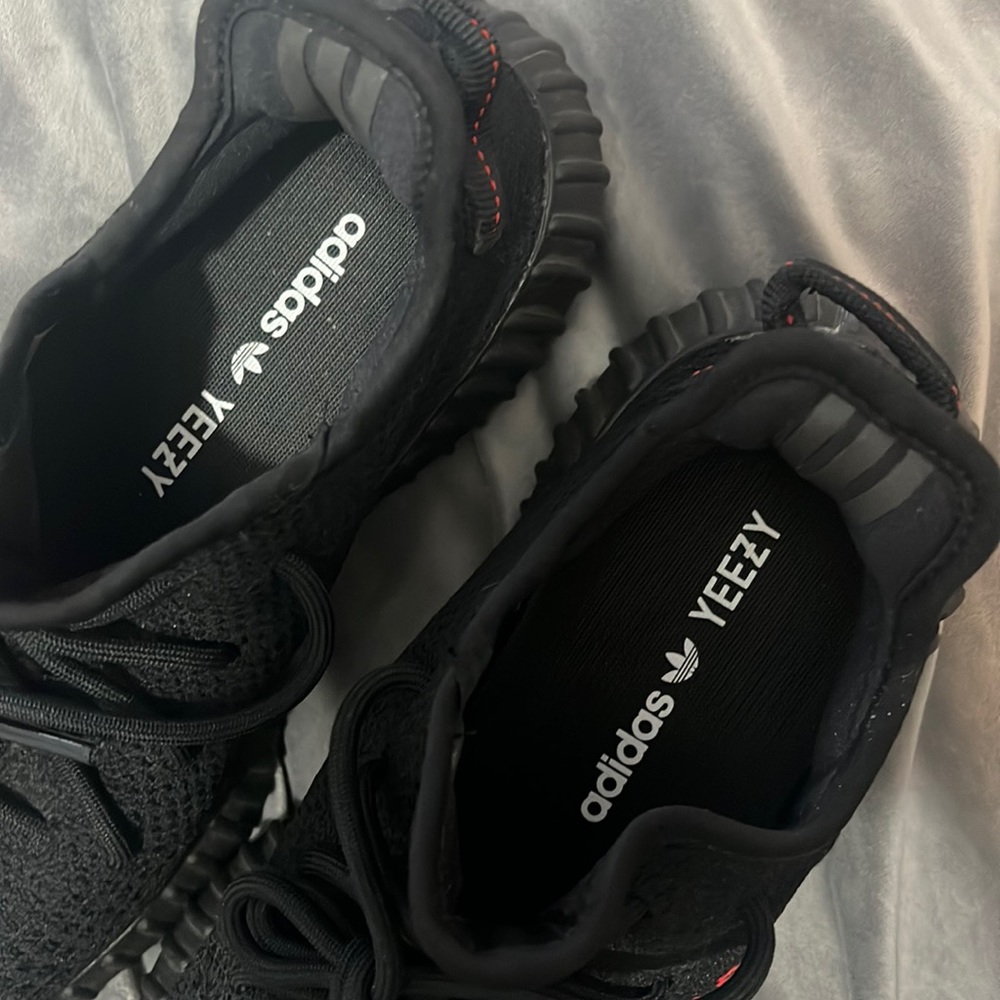 Yeezy Shoes